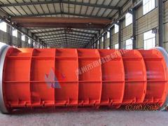 悬辊式水泥制管模具选购指南 恒林建材高性价比离心式模具解析